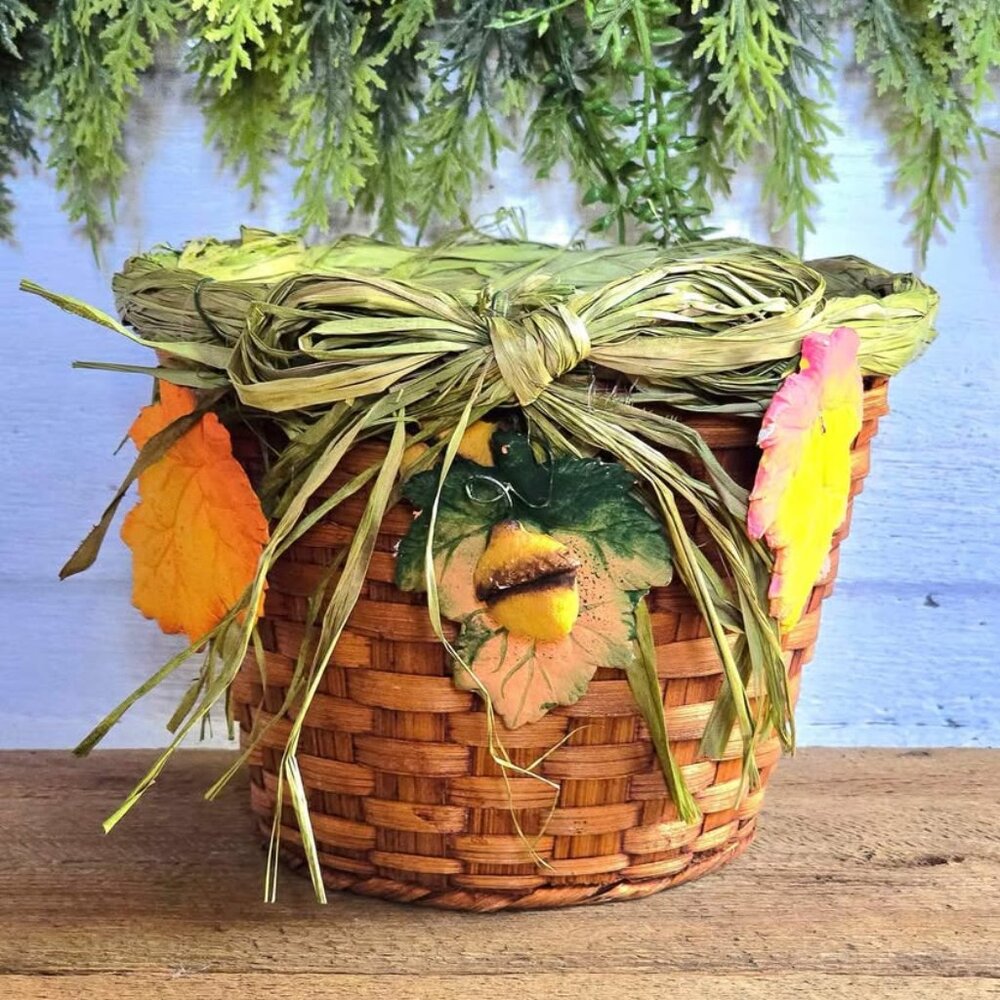 Woven Maple Leaf Acorn Fall Harvest Halloween Basket Planter Decoration